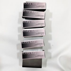 Mary Kay Makeup - Mary Kay Lipstick Set Ge Semi Shine Lipstick Mary Kay Makeup - Mary Kay Lipstick Set Ge Semi Shine Lipstick